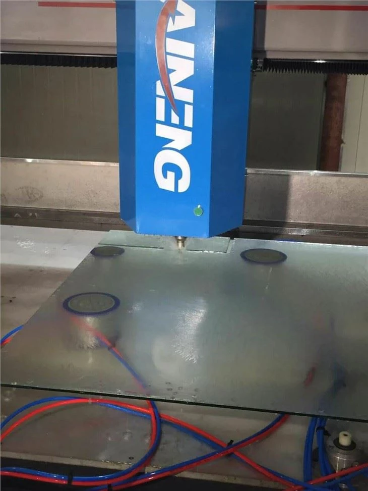 CNC Glass Cutting Machine